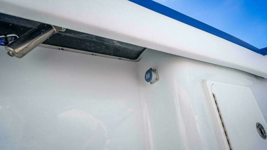 39ft Yellowfin Yacht For Sale