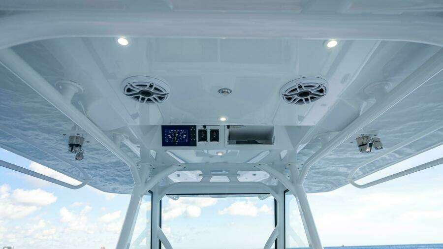 39ft Yellowfin Yacht For Sale