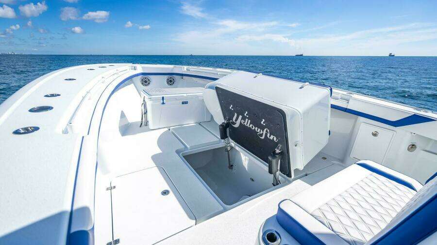 39ft Yellowfin Yacht For Sale