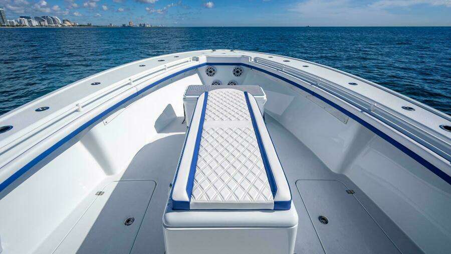 39ft Yellowfin Yacht For Sale