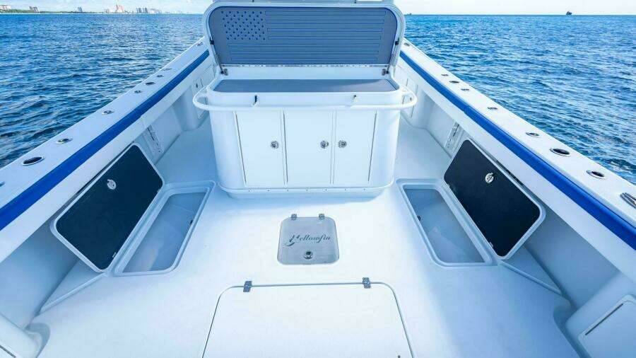 39ft Yellowfin Yacht For Sale