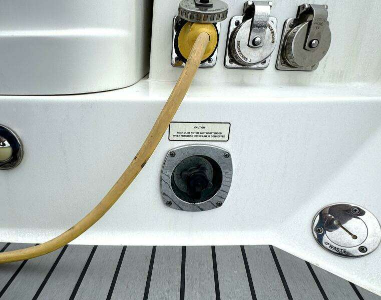 BLUE SKYE 34ft Formula Yacht For Sale