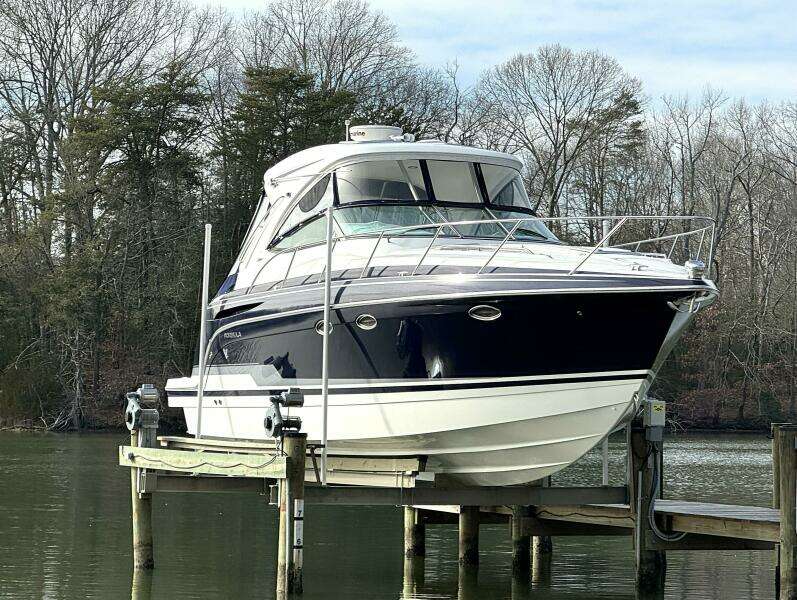 BLUE SKYE 34ft Formula Yacht For Sale