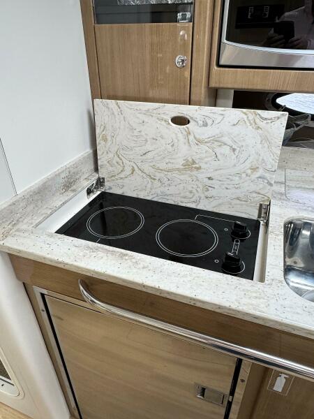 34' 2016 Formula Performance Cruiser