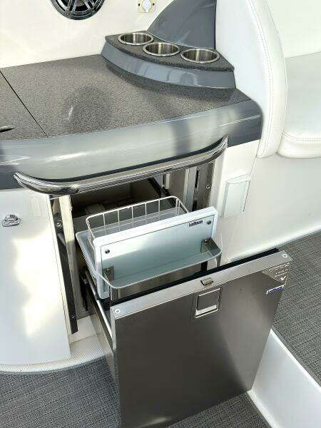 BLUE SKYE 34ft Formula Yacht For Sale