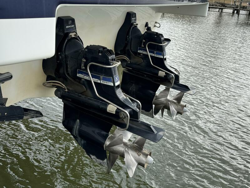 34' 2016 Formula Performance Cruiser