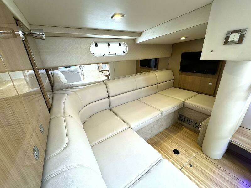 BLUE SKYE 34ft Formula Yacht For Sale