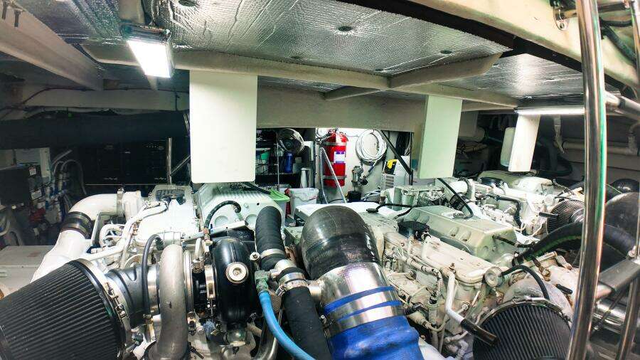 INCOGNITO 59ft Sea Ray Yacht For Sale