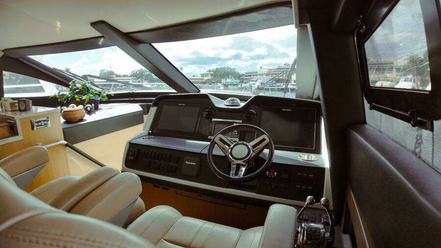 INCOGNITO 59ft Sea Ray Yacht For Sale