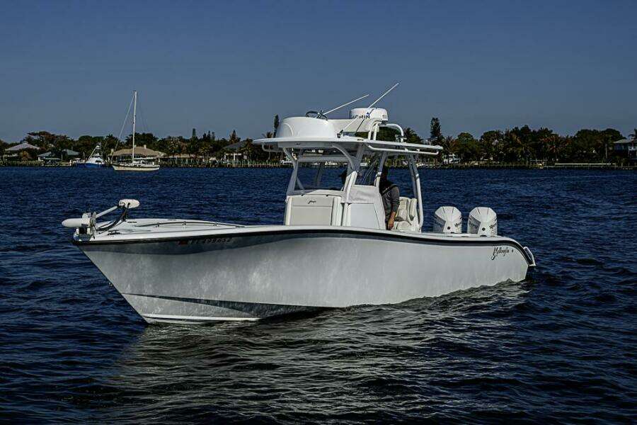 32ft Yellowfin Yacht For Sale