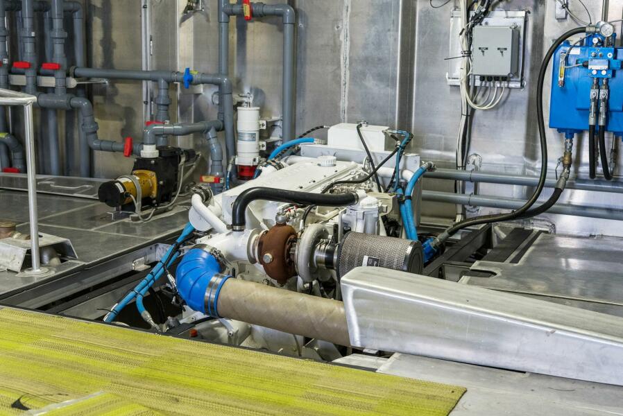 120' 2025 Breaux Brothers 120 GLV