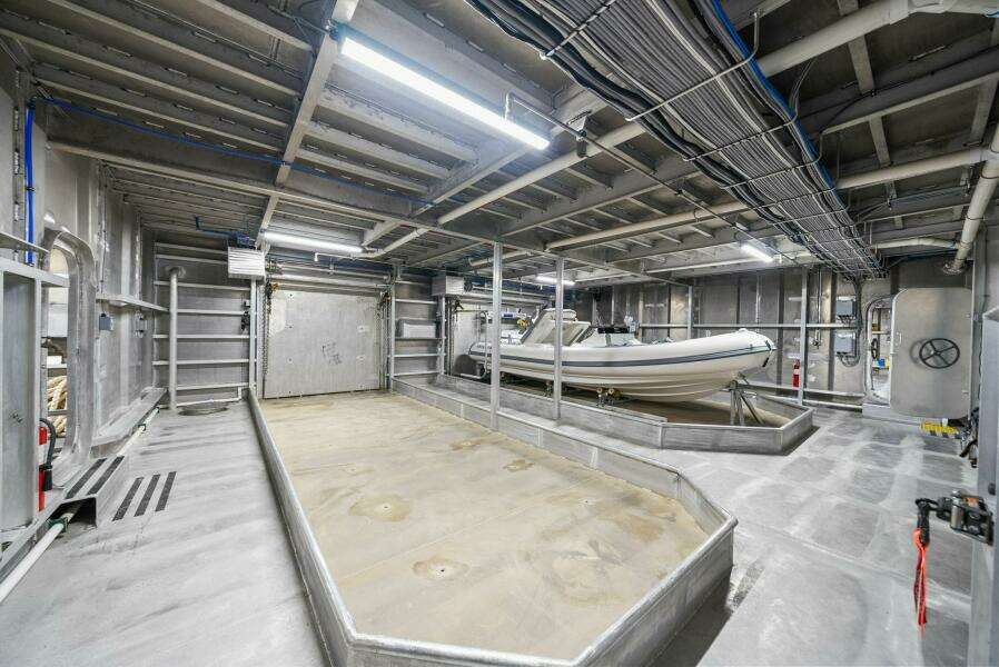 Shine Down 120ft Breaux Brothers Yacht For Sale