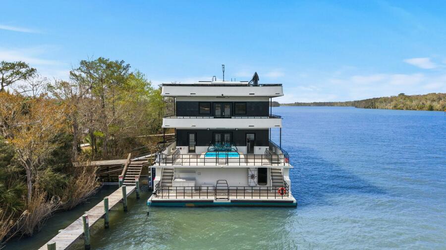 120' 2025 Breaux Brothers 120 GLV