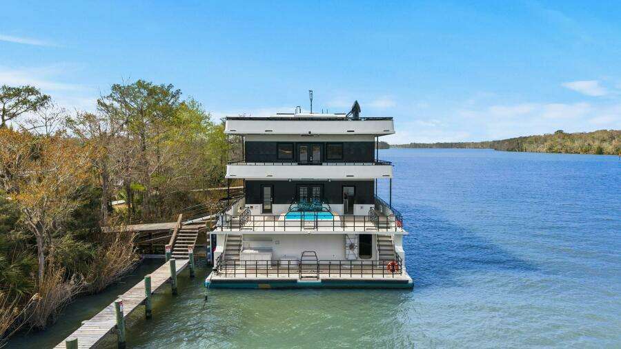 Shine Down 120ft Breaux Brothers Yacht For Sale