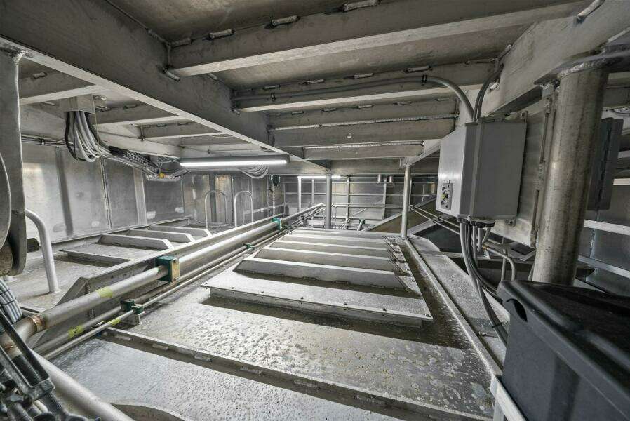 Shine Down 120ft Breaux Brothers Yacht For Sale