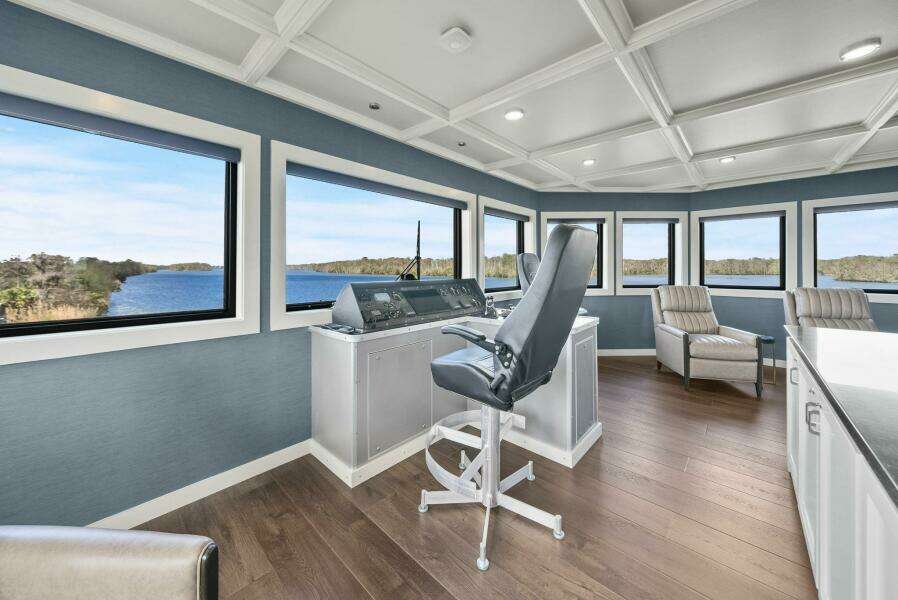 Shine Down 120ft Breaux Brothers Yacht For Sale