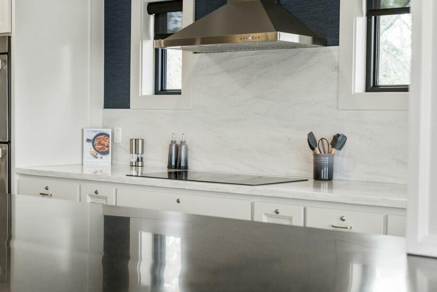 120' 2025 Breaux Brothers 120 GLV