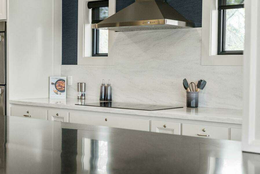 Shine Down 120ft Breaux Brothers Yacht For Sale