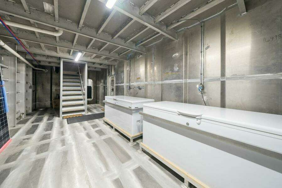 Shine Down 120ft Breaux Brothers Yacht For Sale