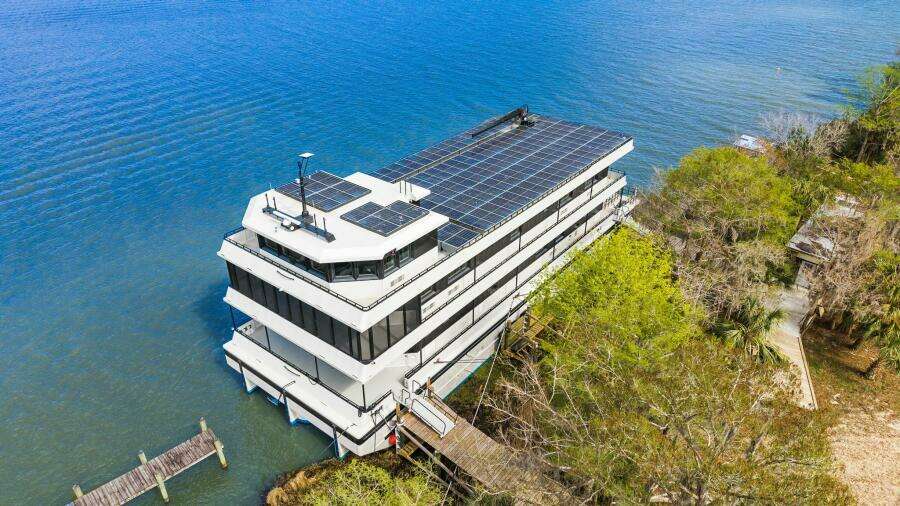 Shine Down 120ft Breaux Brothers Yacht For Sale