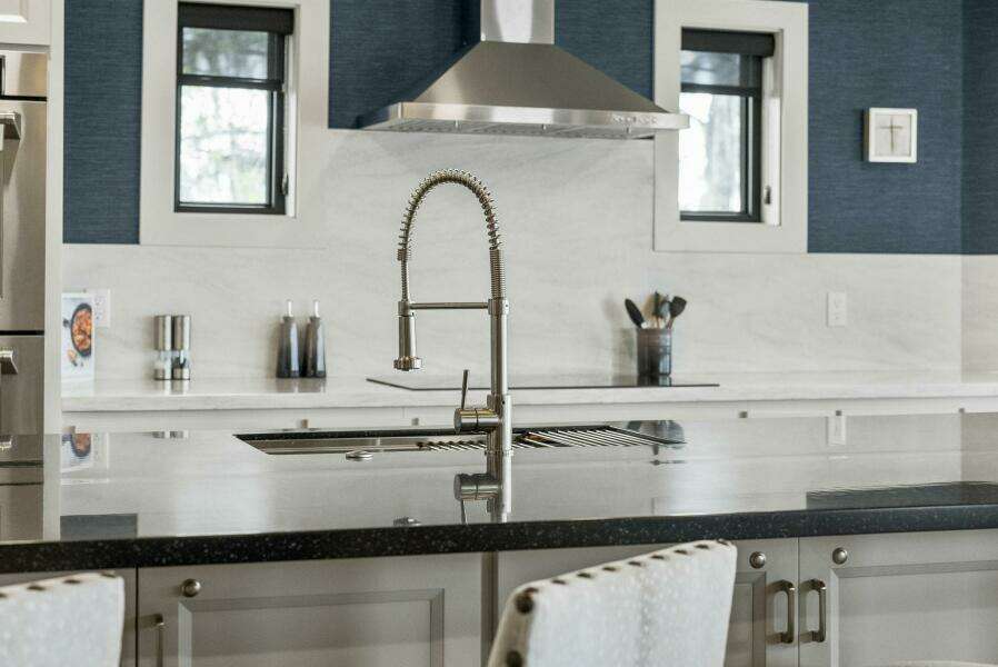 Shine Down 120ft Breaux Brothers Yacht For Sale