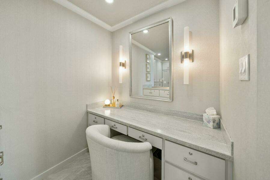 Shine Down 120ft Breaux Brothers Yacht For Sale