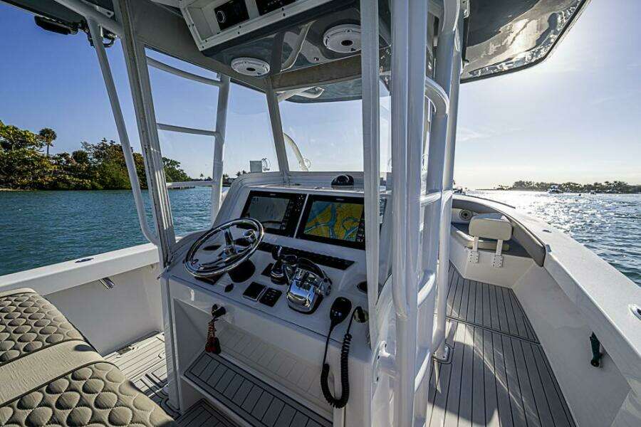 Wire We Here 33ft Albury Brothers Yacht For Sale