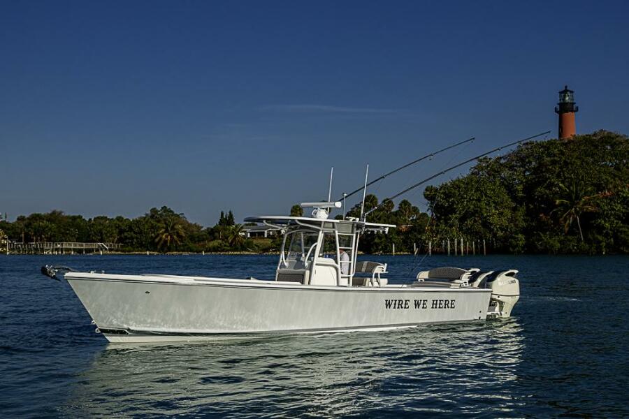 33' 2021 Albury Brothers 33