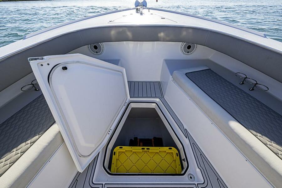 33' 2021 Albury Brothers 33