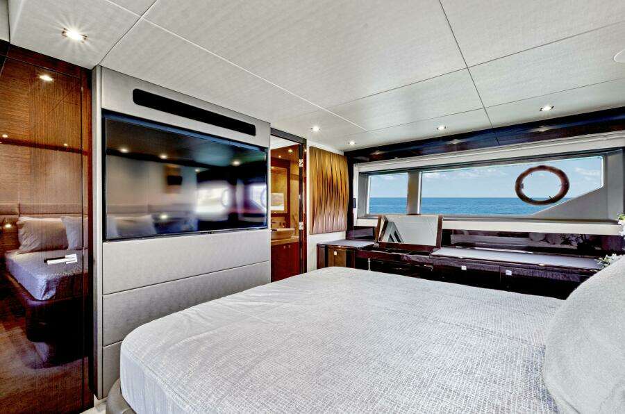 SMITTEN 66ft Sunseeker Yacht For Sale