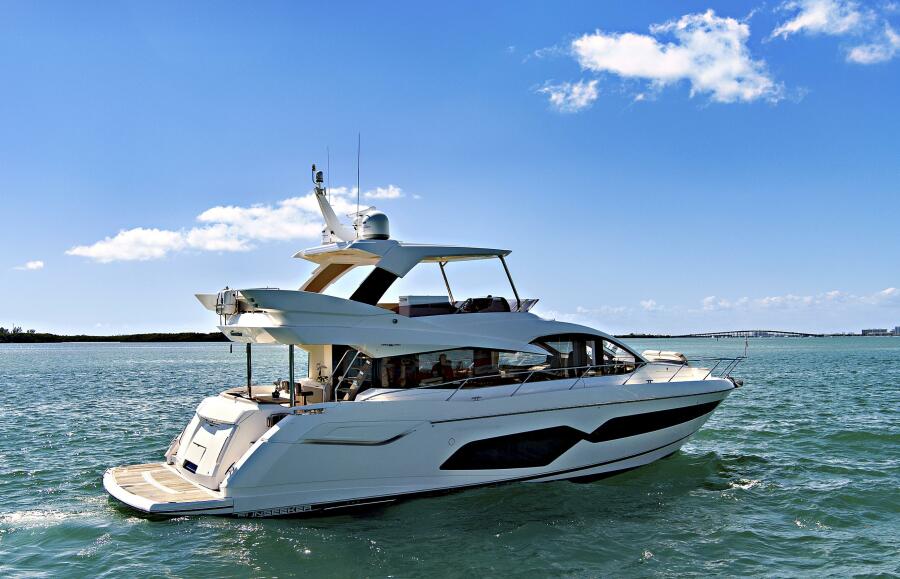 66' 2019 Sunseeker Manhattan 66