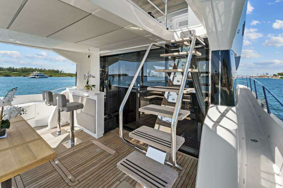 SMITTEN 66ft Sunseeker Yacht For Sale