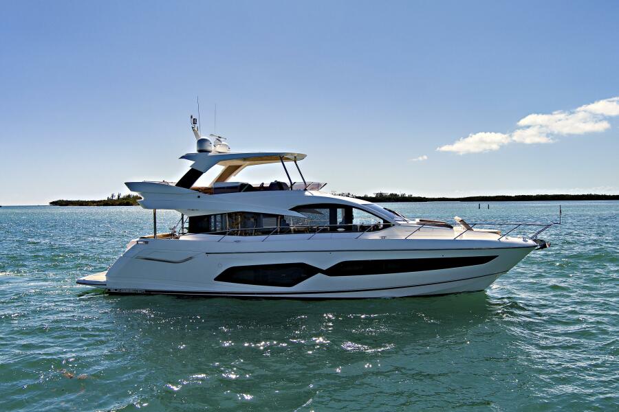66' 2019 Sunseeker Manhattan 66