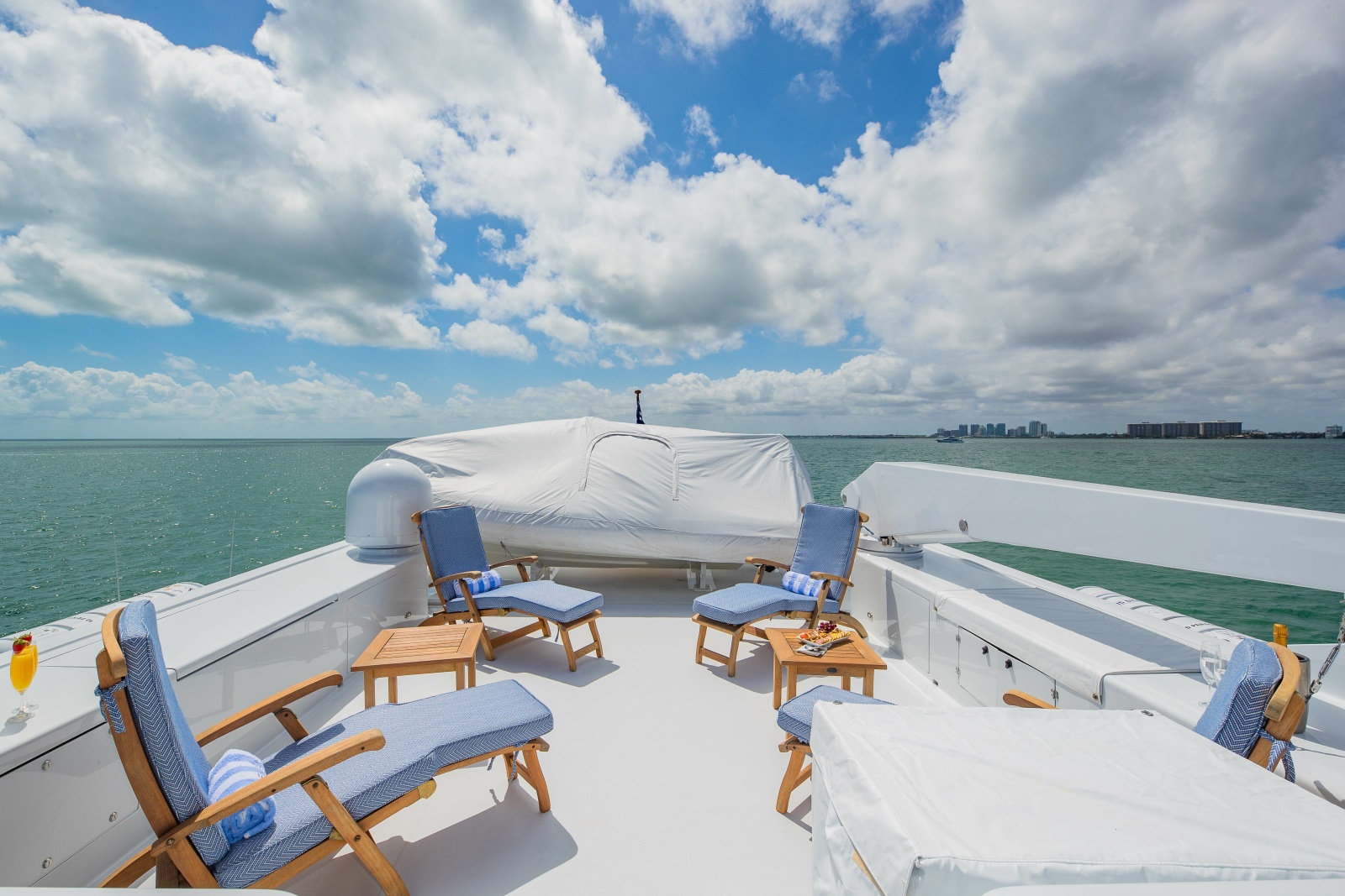 1998 Burger Raised Pilothouse