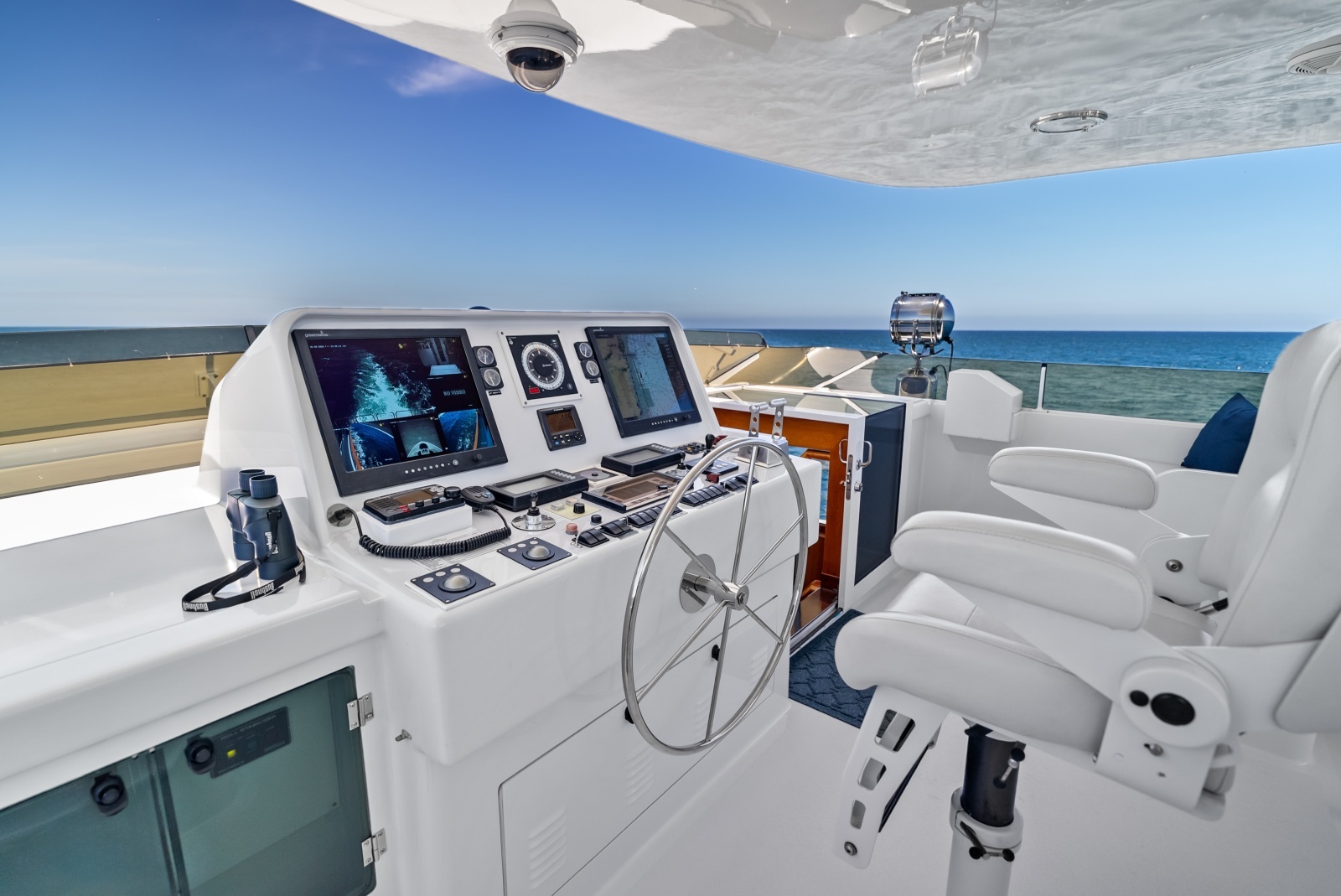 1998 Burger Raised Pilothouse