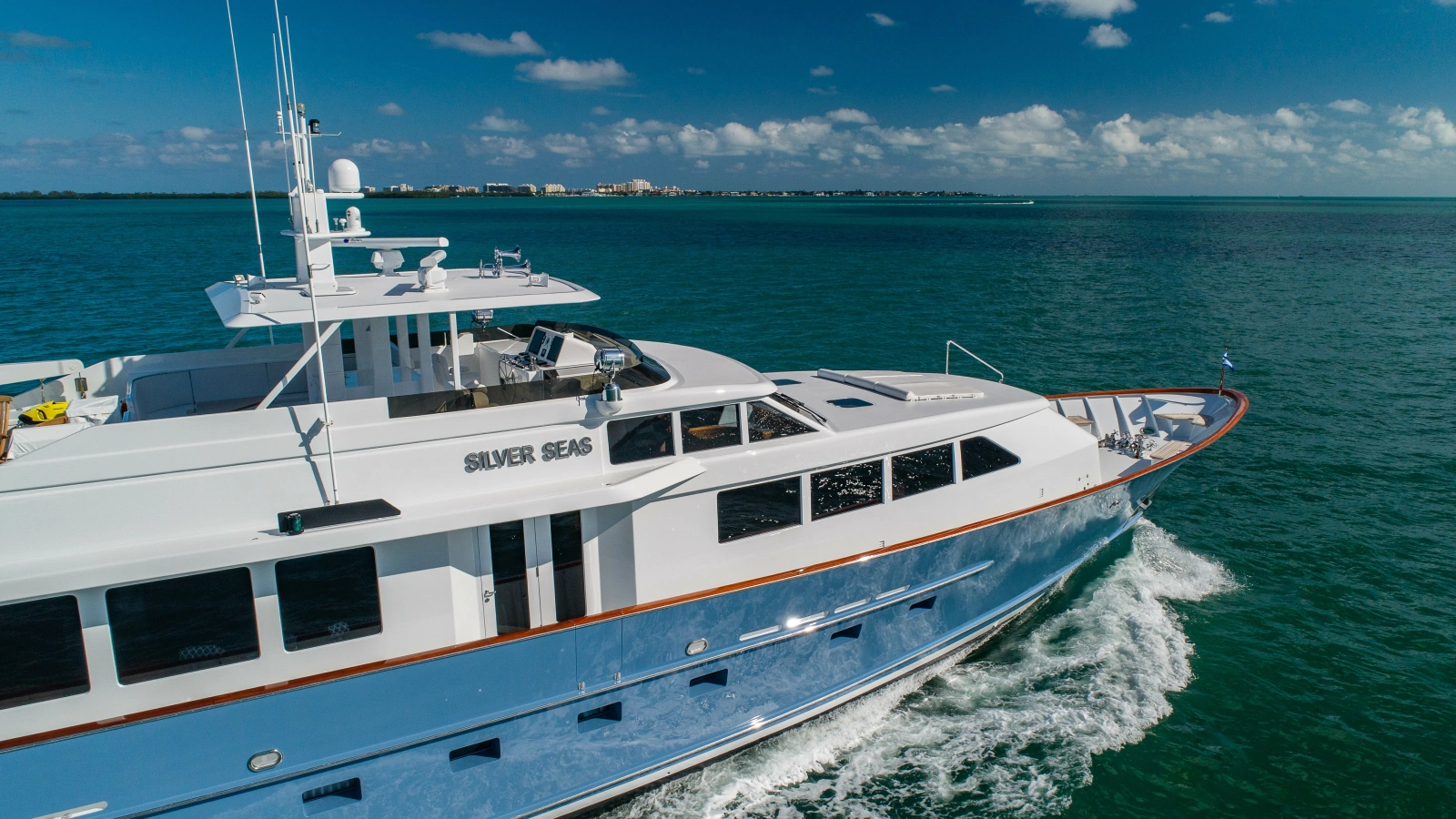 1998 Burger Raised Pilothouse
