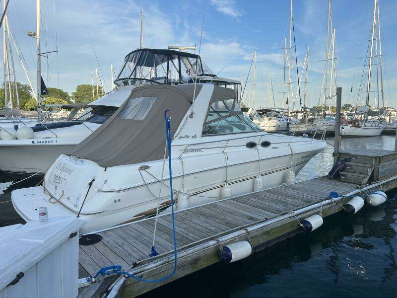 Air Apparent 31ft Sea Ray Yacht For Sale
