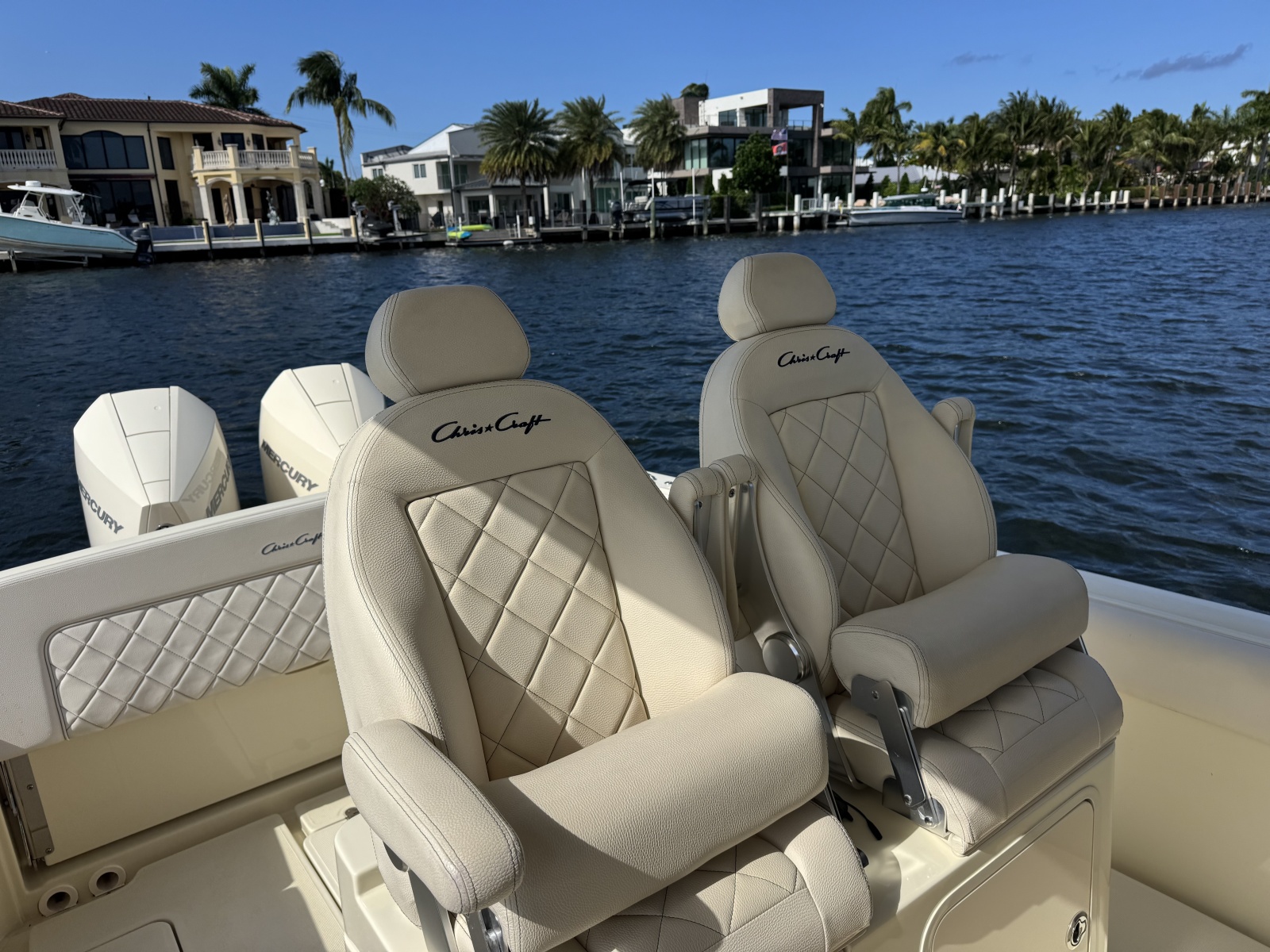 30' 2023 Chris-Craft Catalina 30