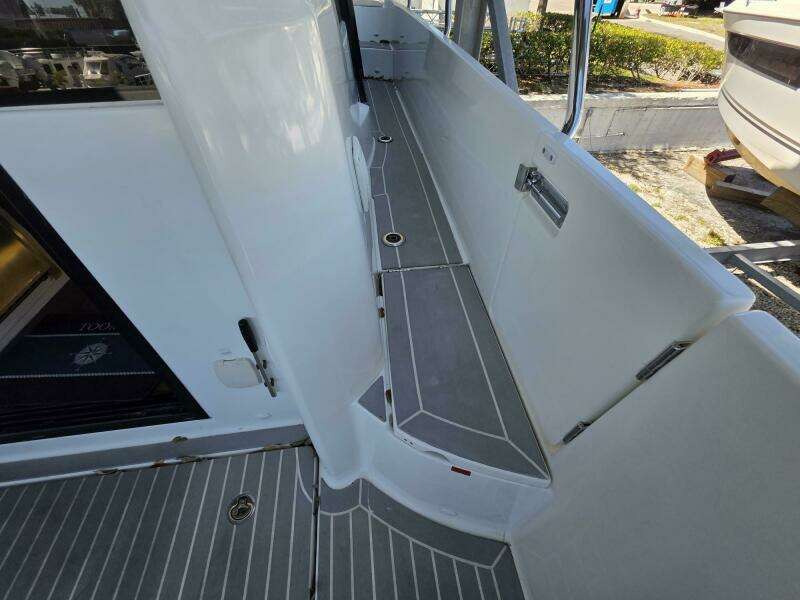 34ft Jeanneau Yacht For Sale