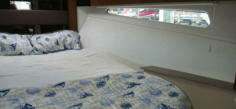 41ft Cruisers Yachts Yacht For Sale