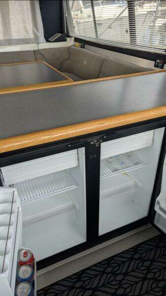 43ft Bayliner Yacht For Sale