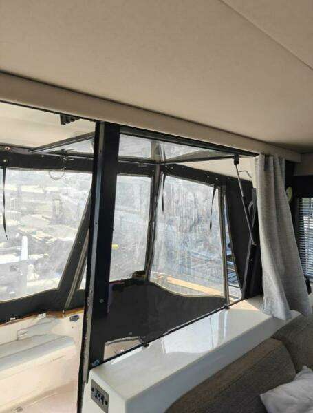 43ft Bayliner Yacht For Sale