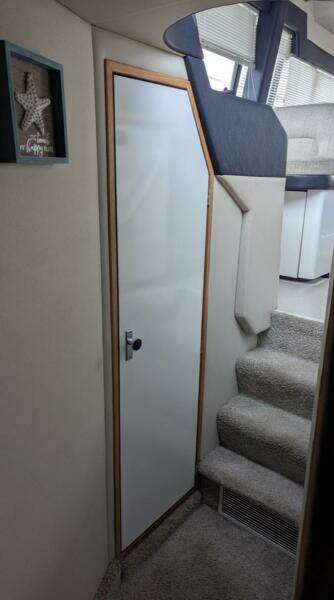 43ft Bayliner Yacht For Sale