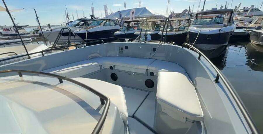 MARITIME 40ft Targa Yacht For Sale