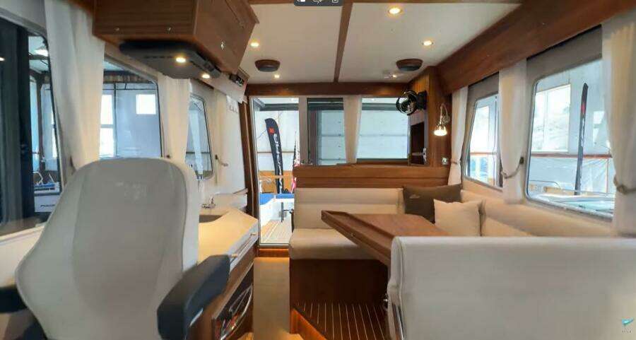MARITIME 40ft Targa Yacht For Sale