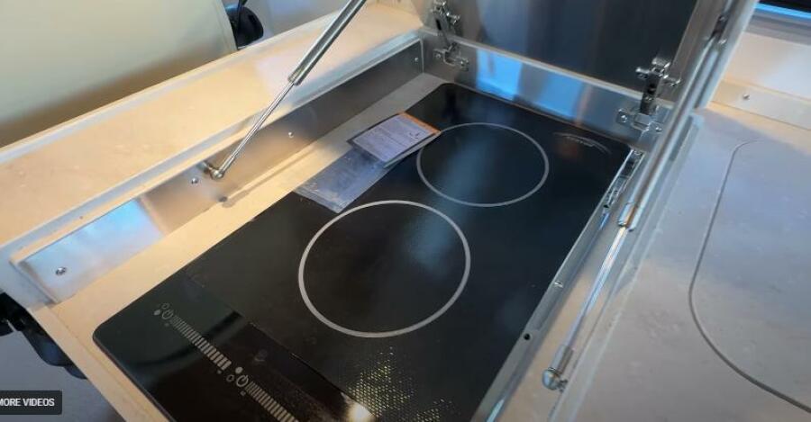 37' 2025 Targa 37 Flybridge