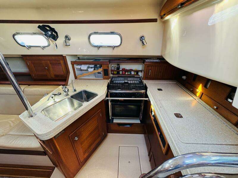 Journey rsquo s End 37ft Island Packet Yacht For Sale