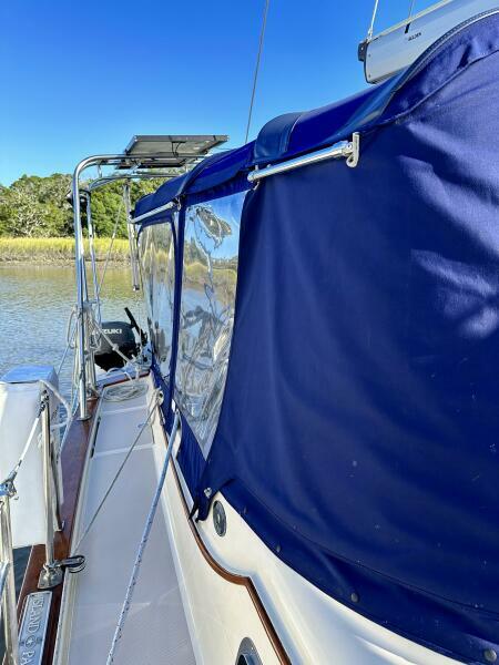 44' 2006 Island Packet 440