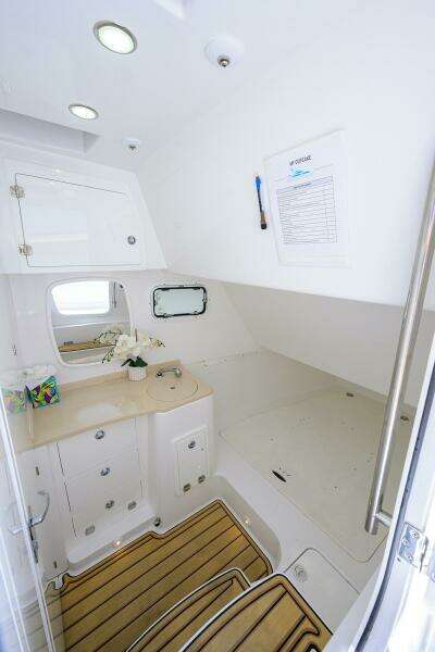 SPRINKLES 41ft HCB Yacht For Sale