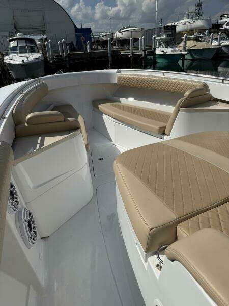 41ft HCB Yacht For Sale